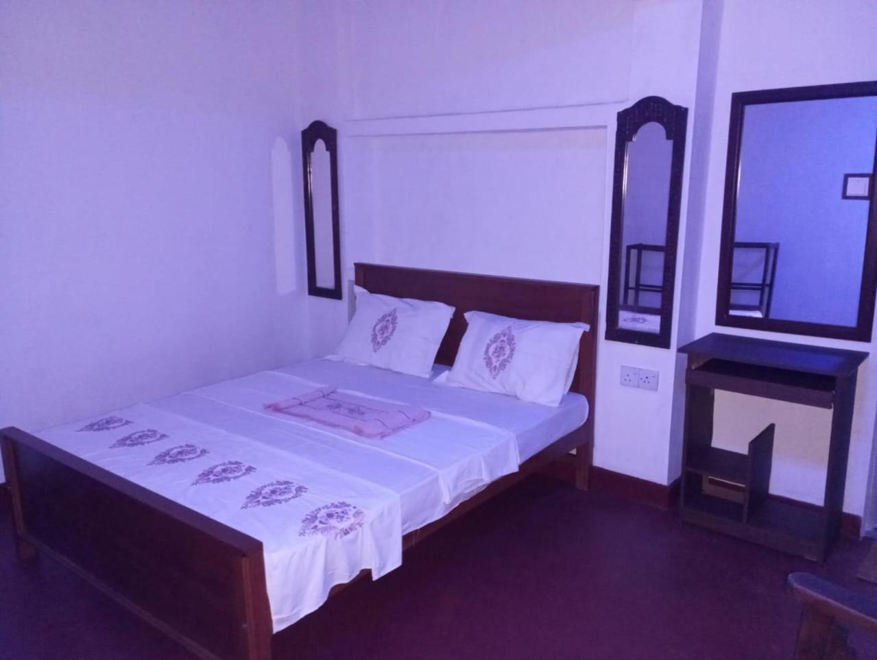 Relax Home Rambukkana 外观 照片