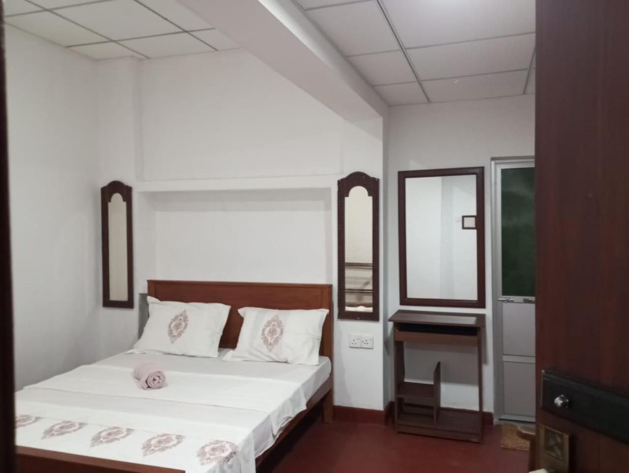Relax Home Rambukkana 外观 照片