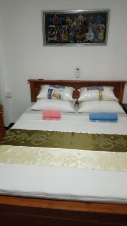 Relax Home Rambukkana 外观 照片