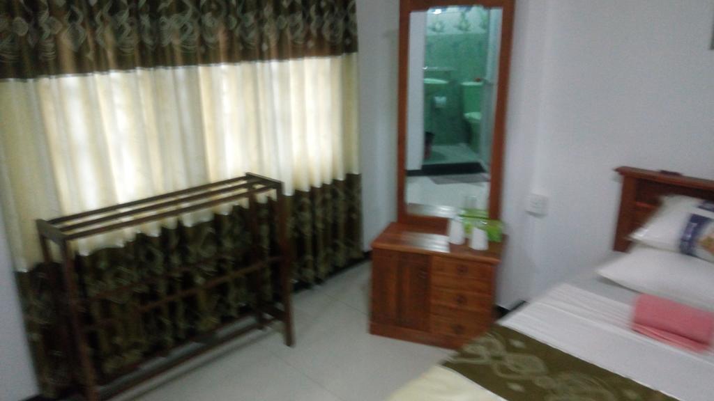 Relax Home Rambukkana 外观 照片
